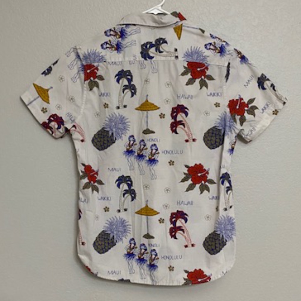 Hawaiian Shirt Size Med - Picture 3 of 6